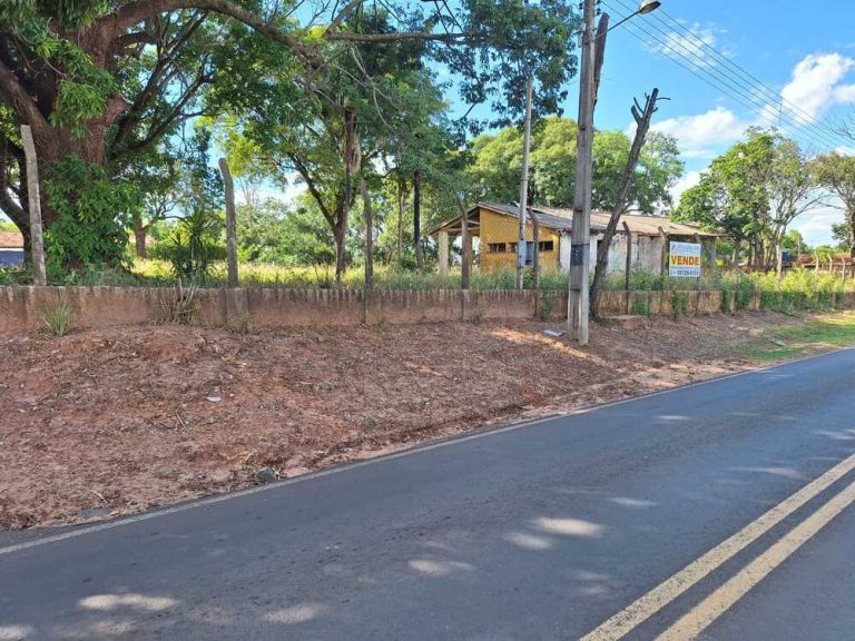 Vende-se terreno urbano no Bairro União em Lucélia-SP