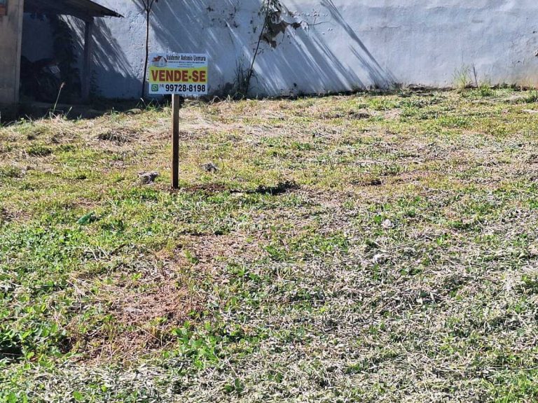 Vende-se Terreno Urbano na Esquina da Rua Manoel Lopes com a Dom Bosco em Lucélia-SP