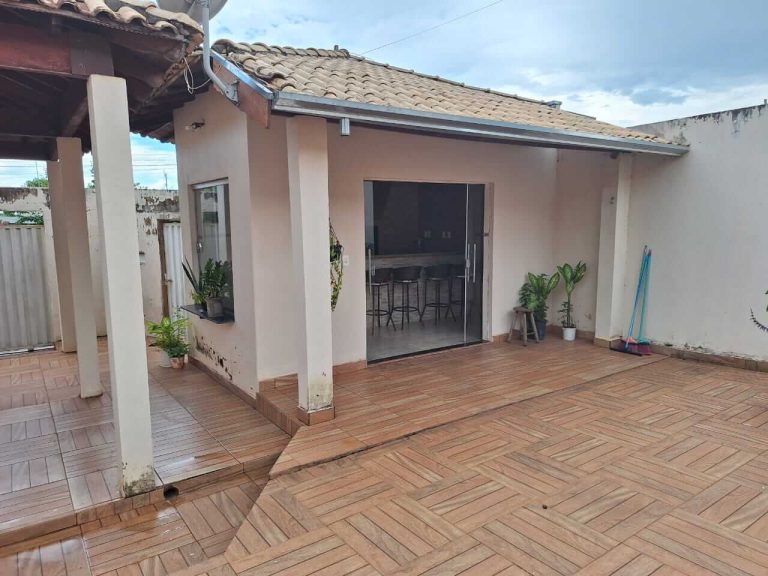 Casa à Venda em Lucélia – Rua José Shissei Tioma