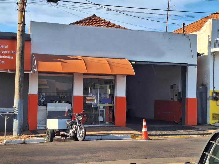 Prédio Comercial à Venda em Lucélia – Avenida Internacional