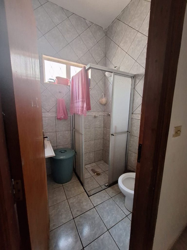 Imóvel Residencial à Venda na Rua Francisco Xavier de Oliveira em Lucélia-SP